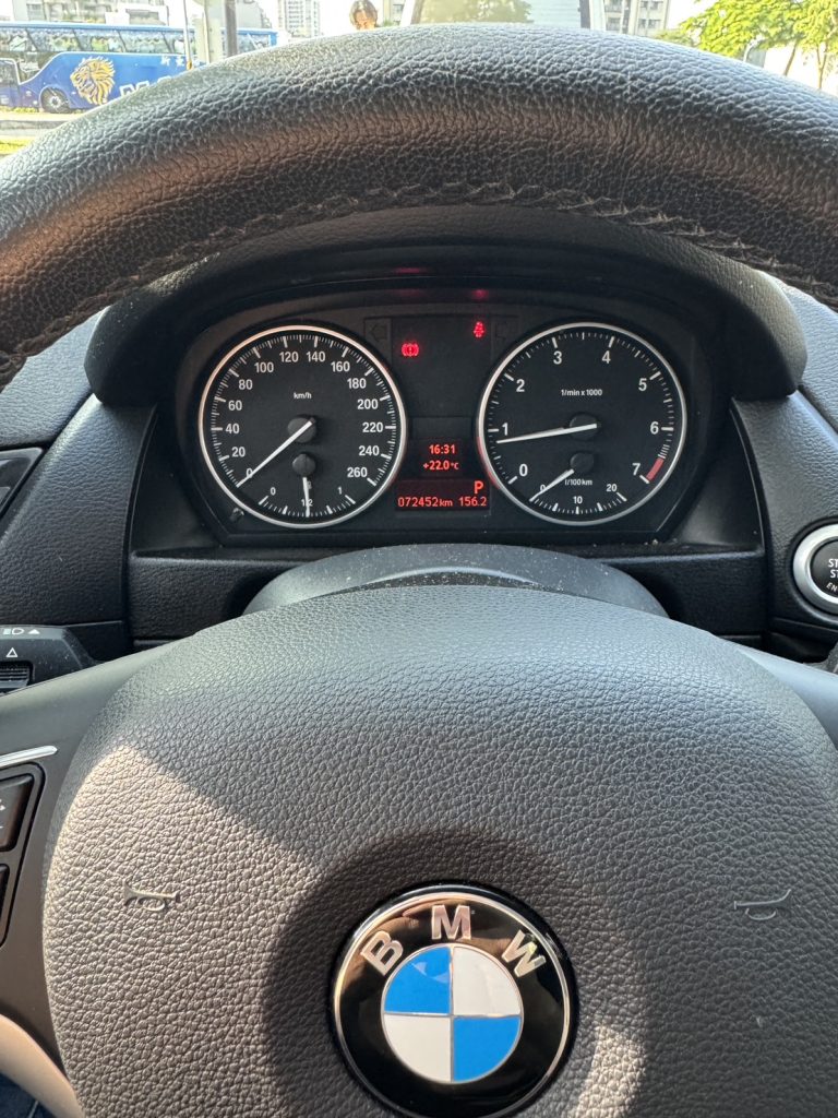 S 9846810 0